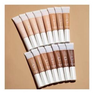 Huda Beauty Concealer in “Fair” NWT